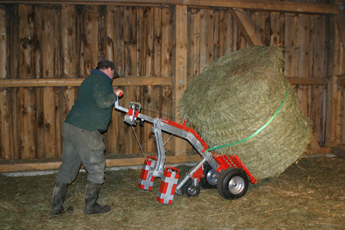Müheloser Transport von schweren Heuballen
